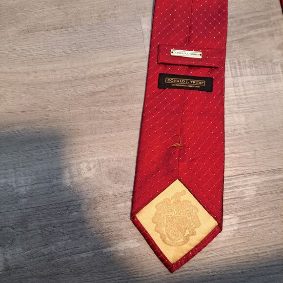 Donald J Trump Signature Collection Silk Tie Red White & Blue Lot of 2 58” & 59” - Picture 7 of 12